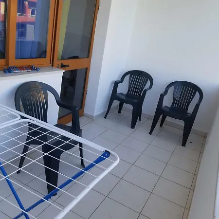 Studio In Apartment
